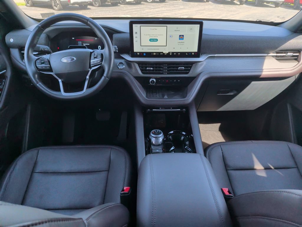 Certified 2025 Ford Explorer Platinum w/ Ultimate Package AWD/4WD video 2