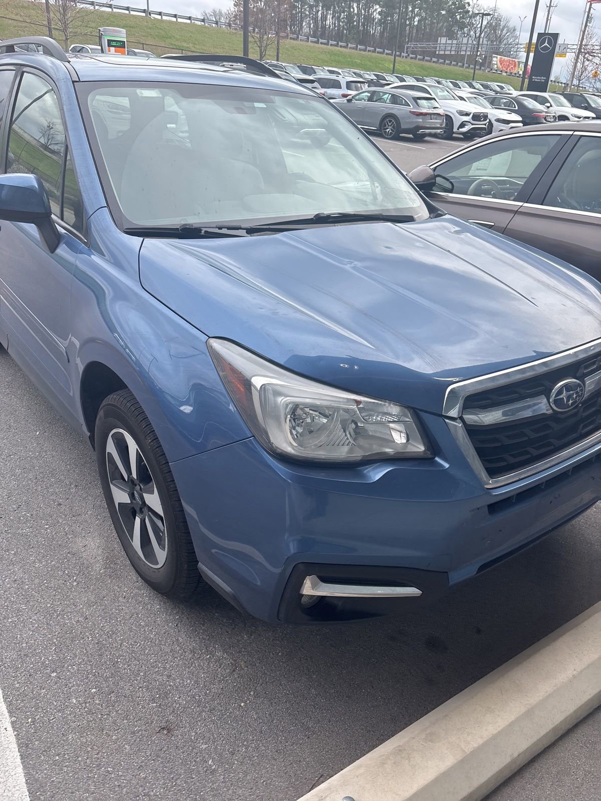 Used 2017 Subaru Forester 2.5i Premium image 1