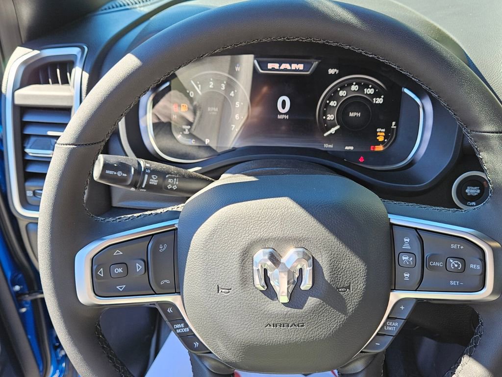 New 2026 RAM 1500 Big Horn AWD/4WD image 24