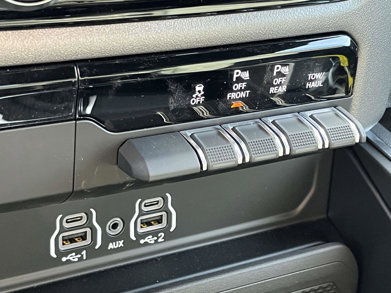 New 2025 RAM 1500 Tradesman image 21