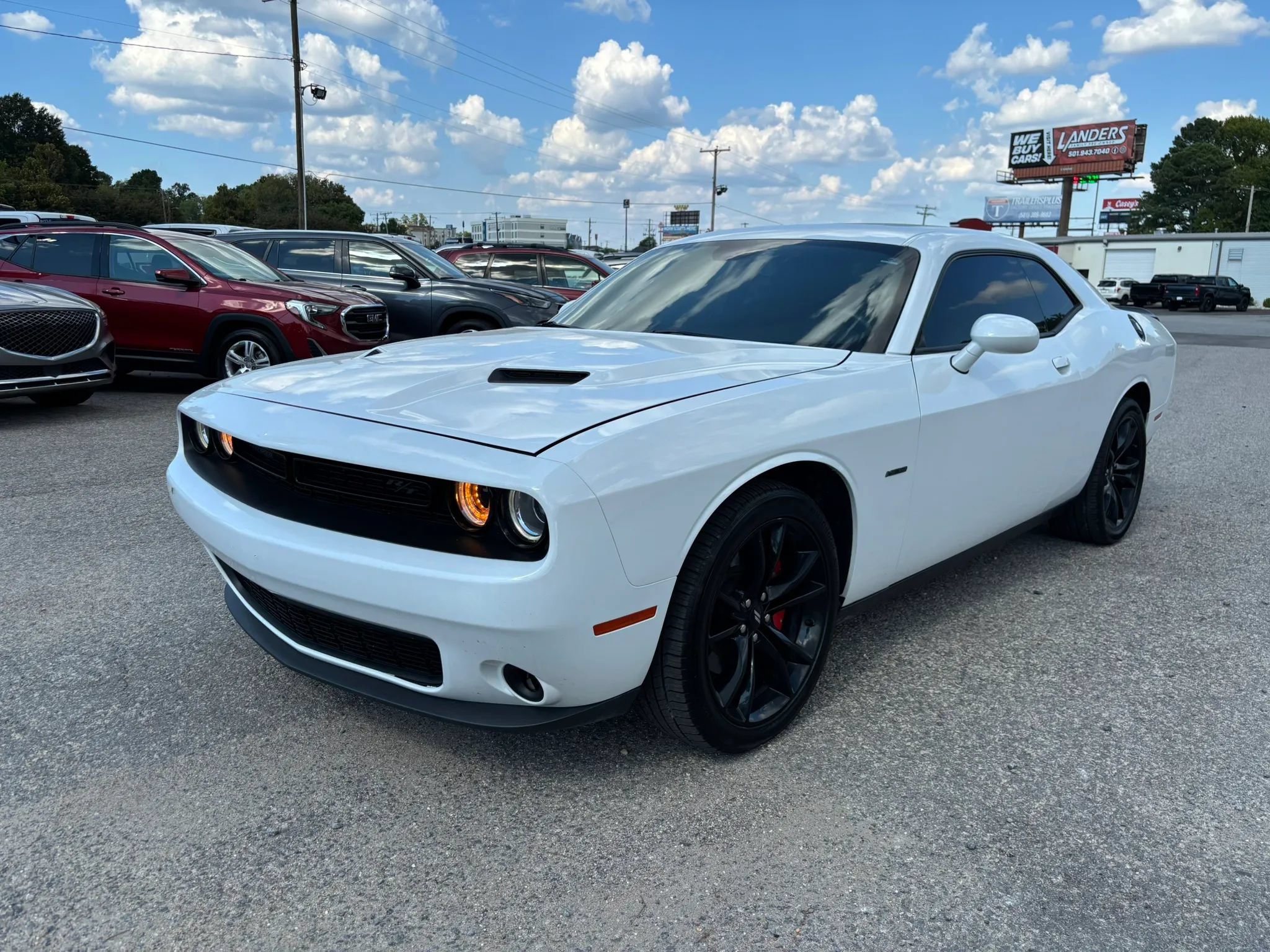 Used 2017 Dodge Challenger R/T Plus RWD image 9