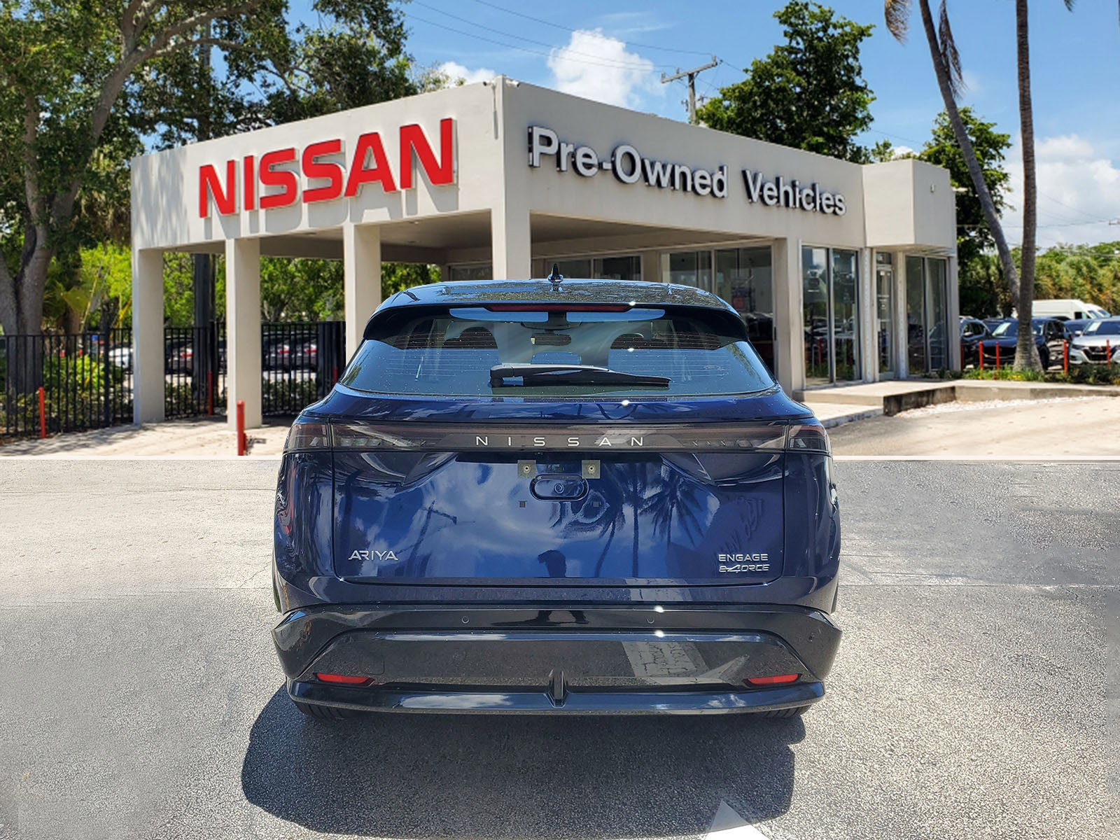 Used 2024 Nissan Ariya ENGAGE image 5