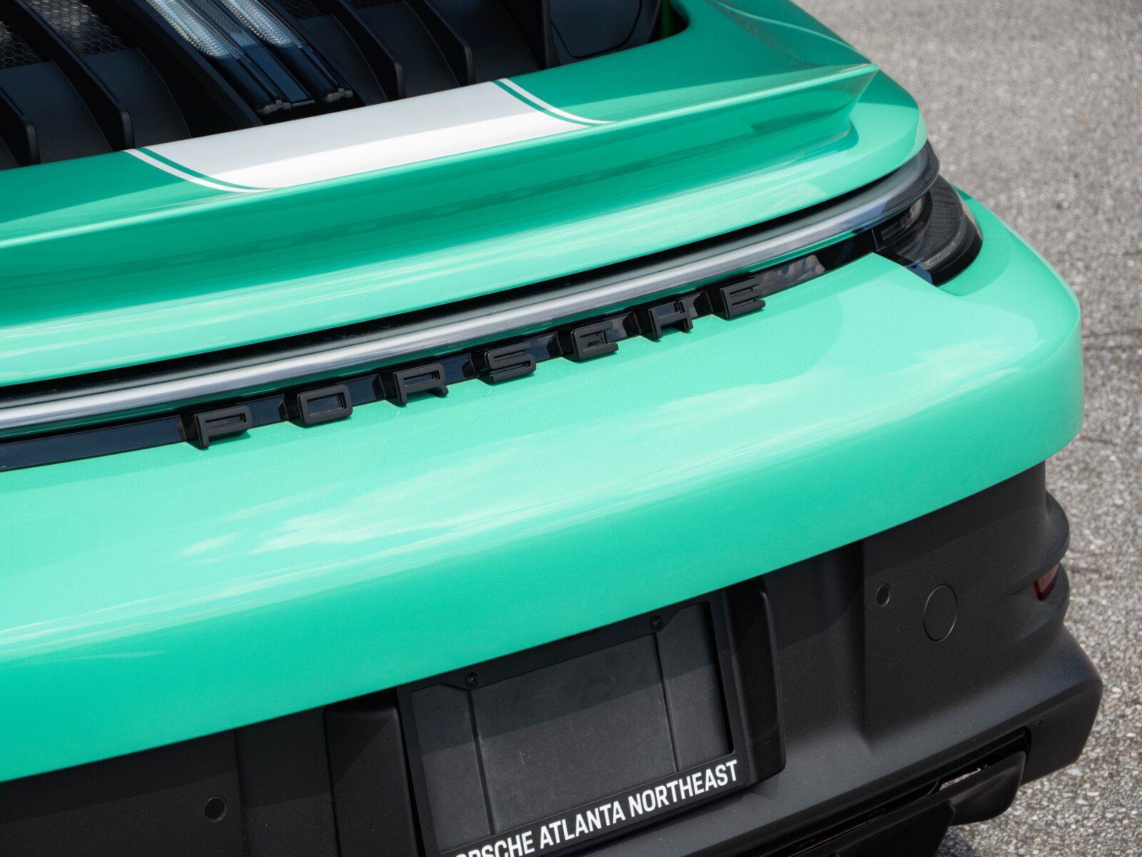 Used 2023 Porsche 911 GT3 RS w/ Weissach Package RWD image 28