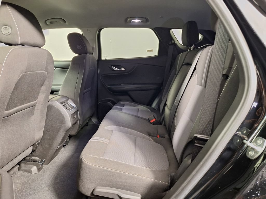 Used 2025 Chevrolet Blazer LT FWD image 10