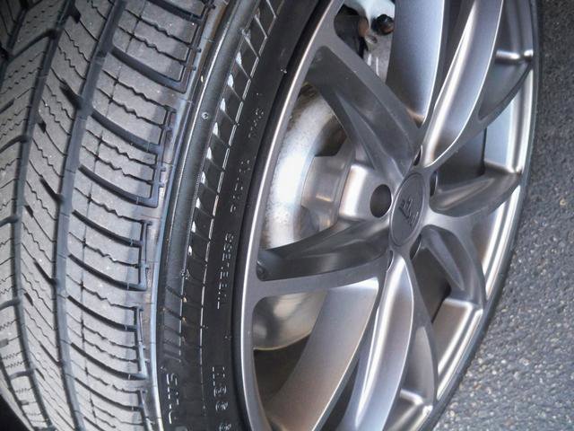 Used 2018 BMW 530e xDrive w/ Premium Package 2 image 8