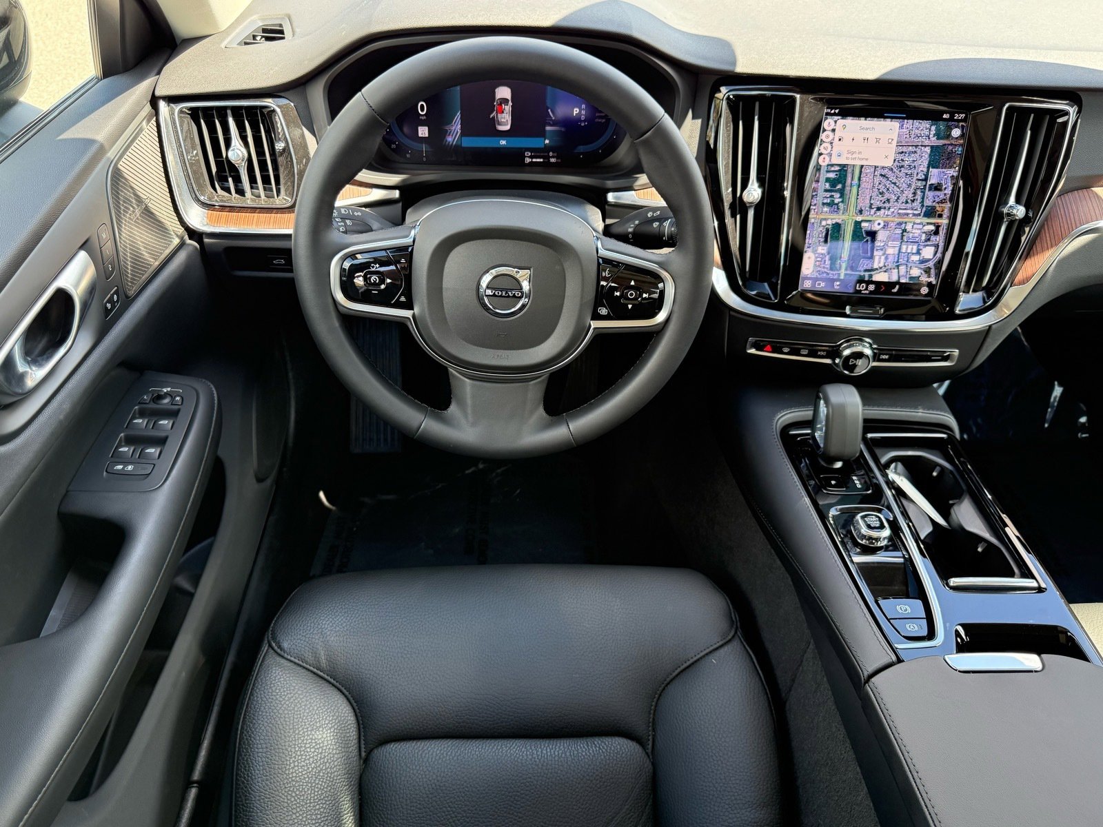 Used 2024 Volvo S60 T8 Plus w/ Climate Package image 14