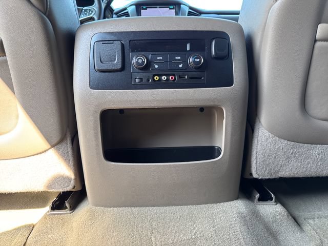 Used 2016 Chevrolet Suburban LTZ AWD/4WD image 32