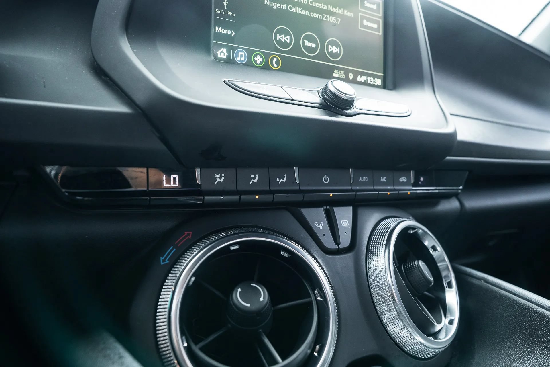 Used 2019 Chevrolet Camaro LS RWD image 26