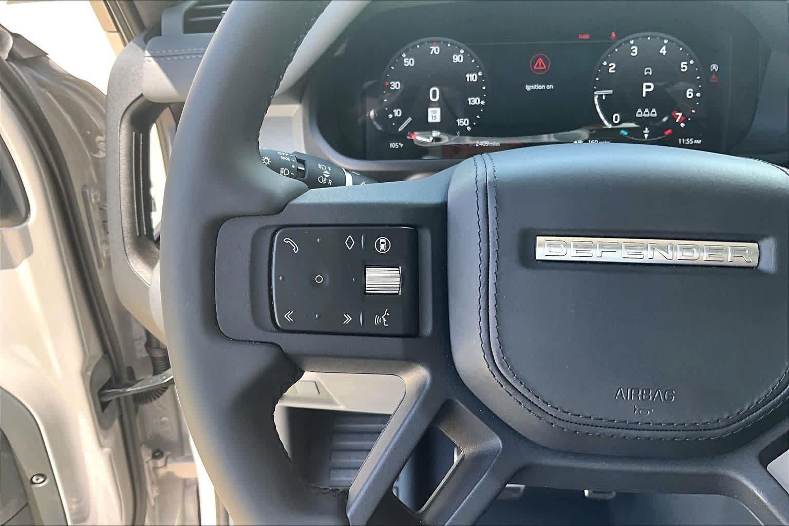 Used 2026 Land Rover Defender 110 X AWD/4WD image 21