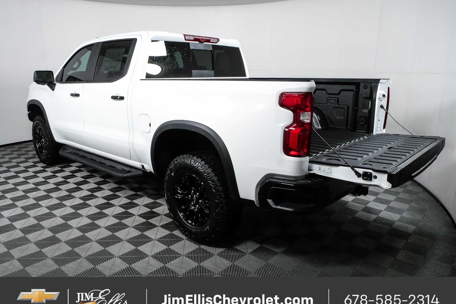 New 2026 Chevrolet Silverado 1500 ZR2 AWD/4WD image 33