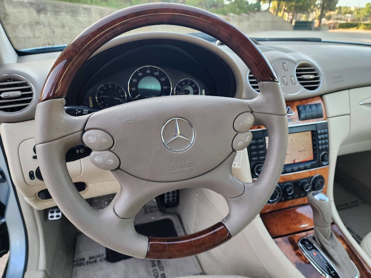 Used 2005 Mercedes-Benz CLK 320 Coupe image 12