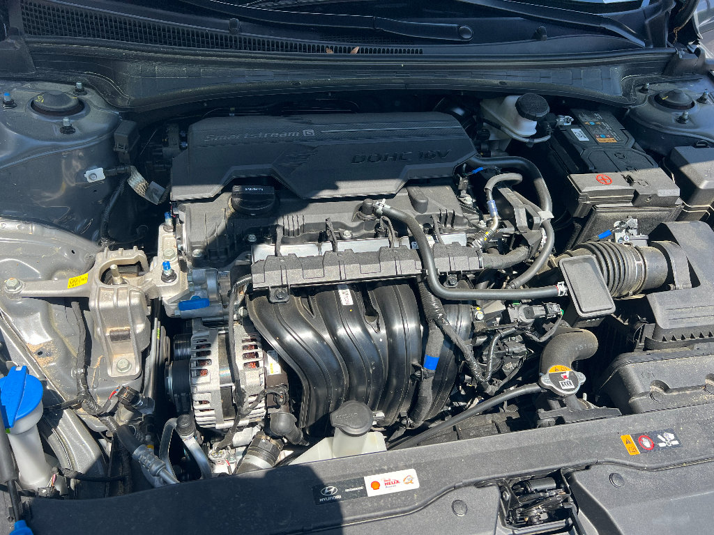 Used 2026 Hyundai Elantra SE image 10