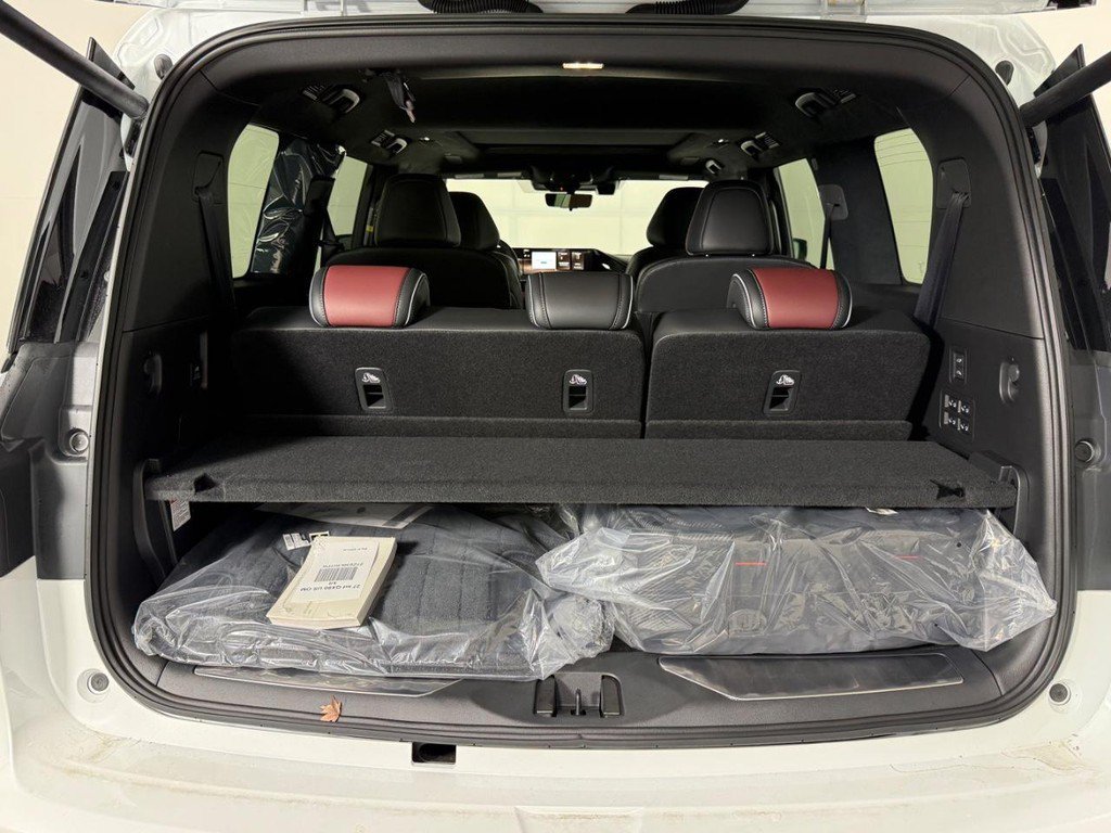 New 2027 INFINITI QX80 Autograph AWD/4WD image 5