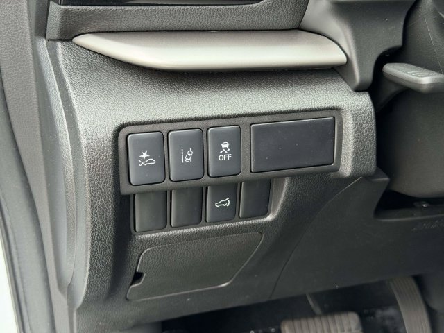 Used 2024 Mitsubishi Eclipse Cross SE AWD/4WD image 24