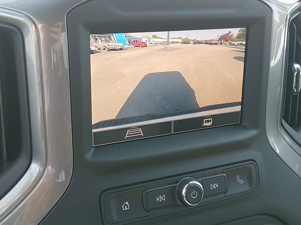 Used 2025 Chevrolet Silverado 2500 Custom w/ Custom Value Package AWD/4WD image 24