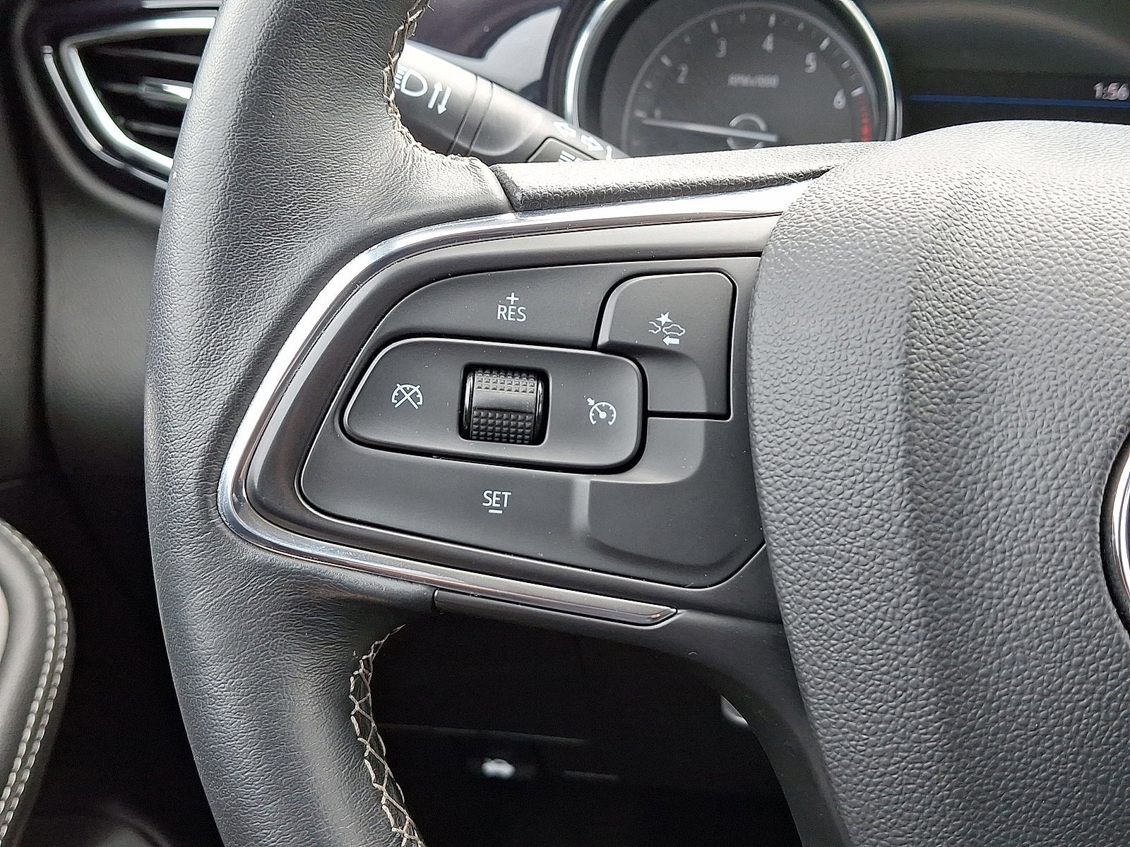 Certified 2023 Buick Encore GX Preferred w/ Cold Weather Comfort Package image 17