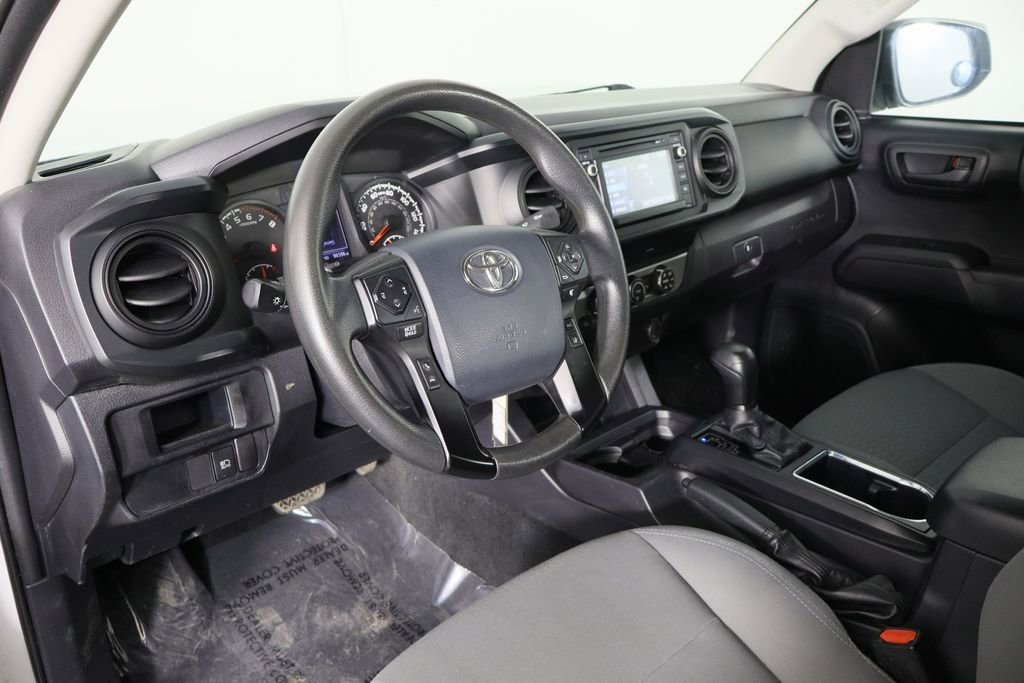 Used 2019 Toyota Tacoma SR image 15