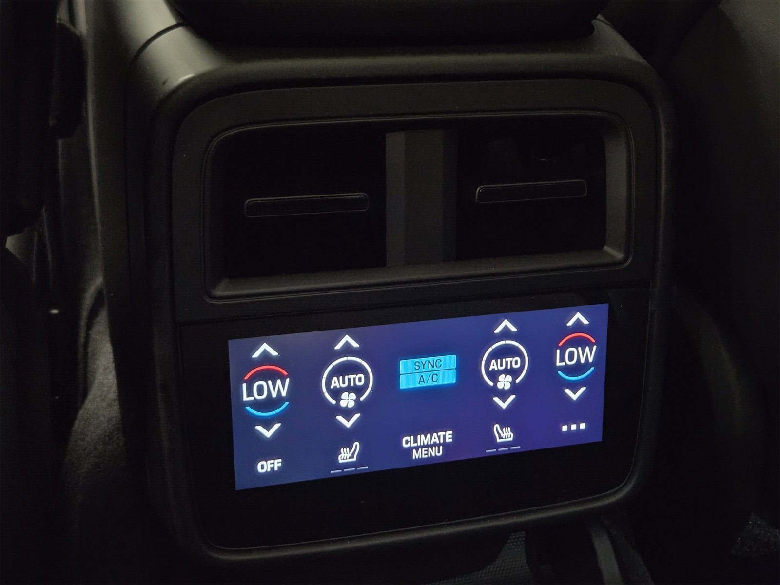 New 2025 Porsche Taycan GTS image 12