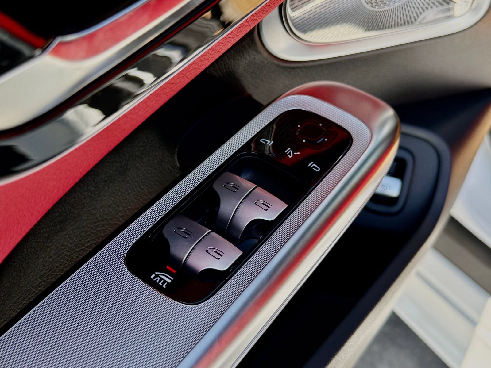 New 2026 Mercedes-Benz CLE 300 4MATIC Cabriolet image 19