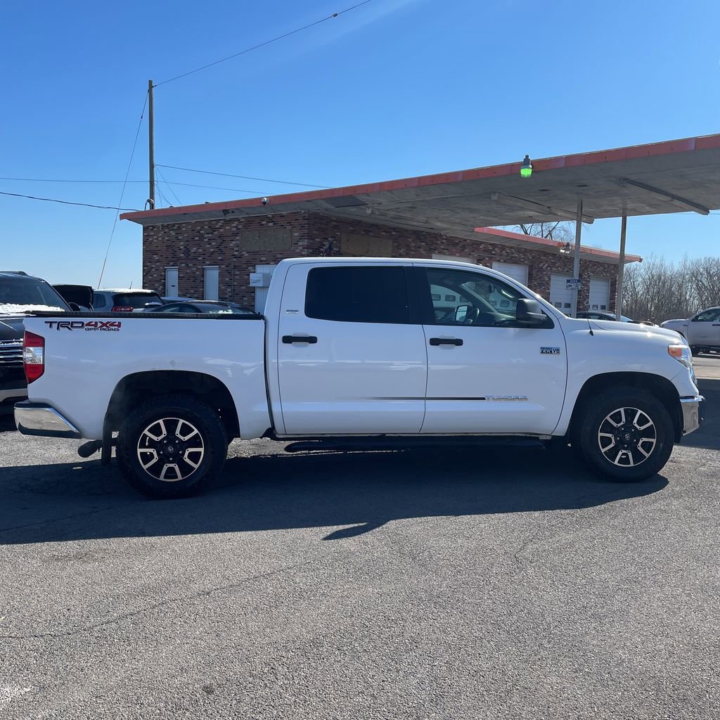 Used 2015 Toyota Tundra SR5 w/ TRD Off Road Package AWD/4WD image 4