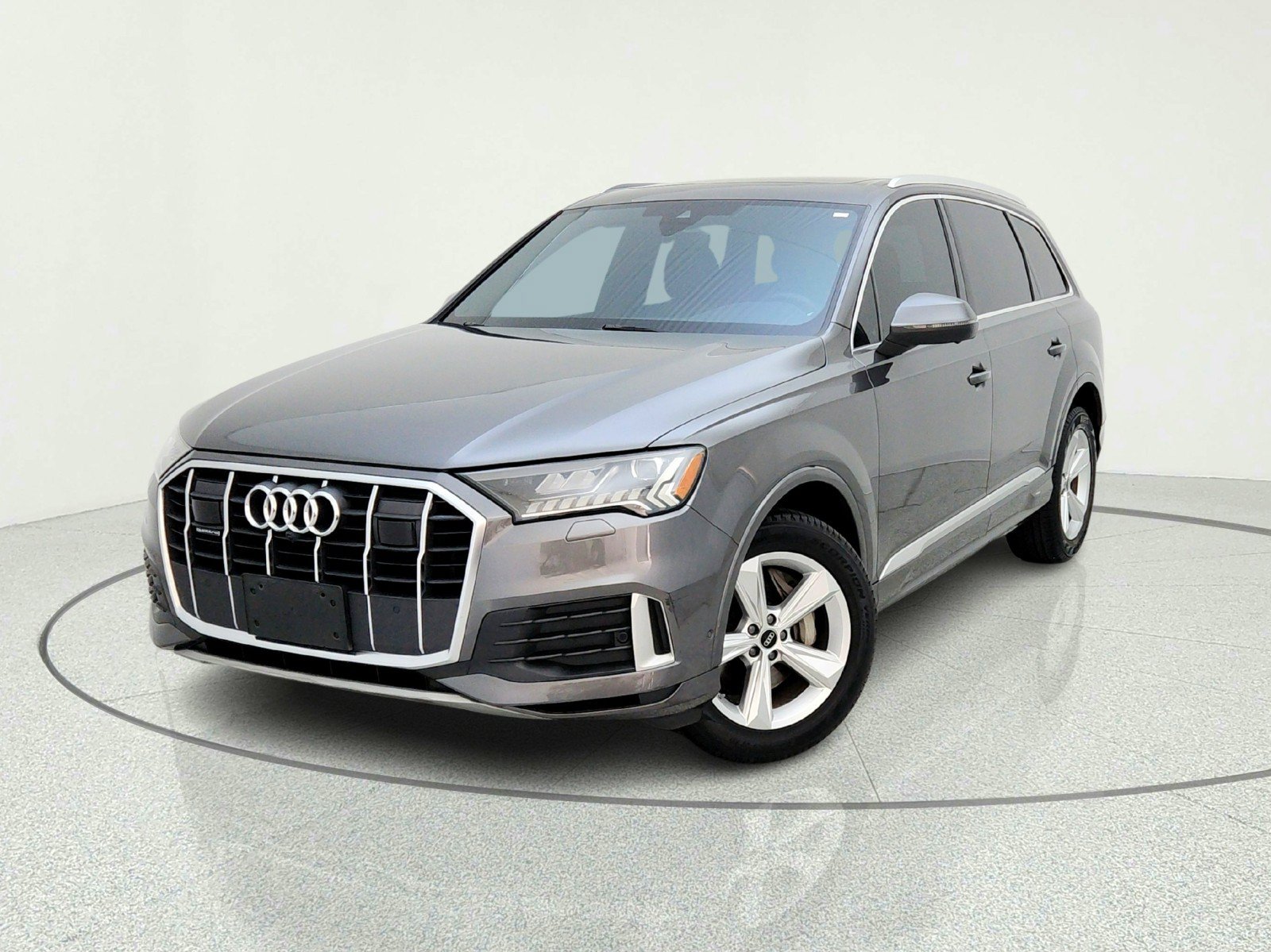 Used 2023 Audi Q7 2.0T Premium Plus w/ Premium Plus Package AWD/4WD image 2