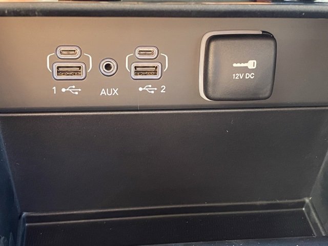 New 2025 Jeep Grand Cherokee 4WD image 23