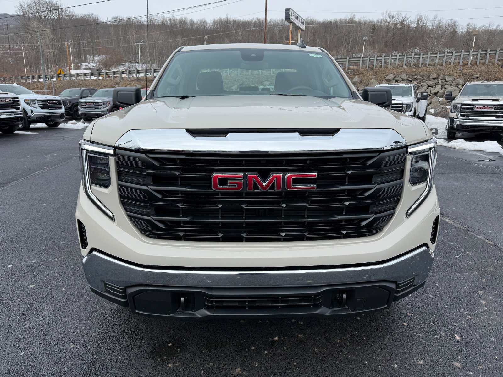 New 2026 GMC Sierra 1500 Pro image 8