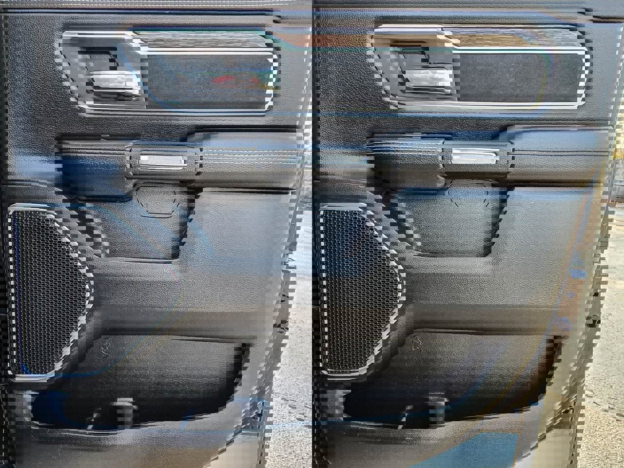 Used 2020 RAM 1500 Laramie image 33