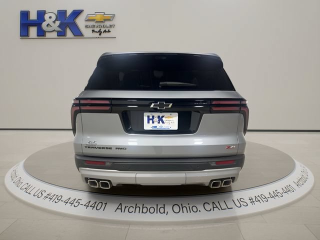 Used 2026 Chevrolet Traverse Z71 w/ LPO, Floor Liner Package AWD/4WD image 5