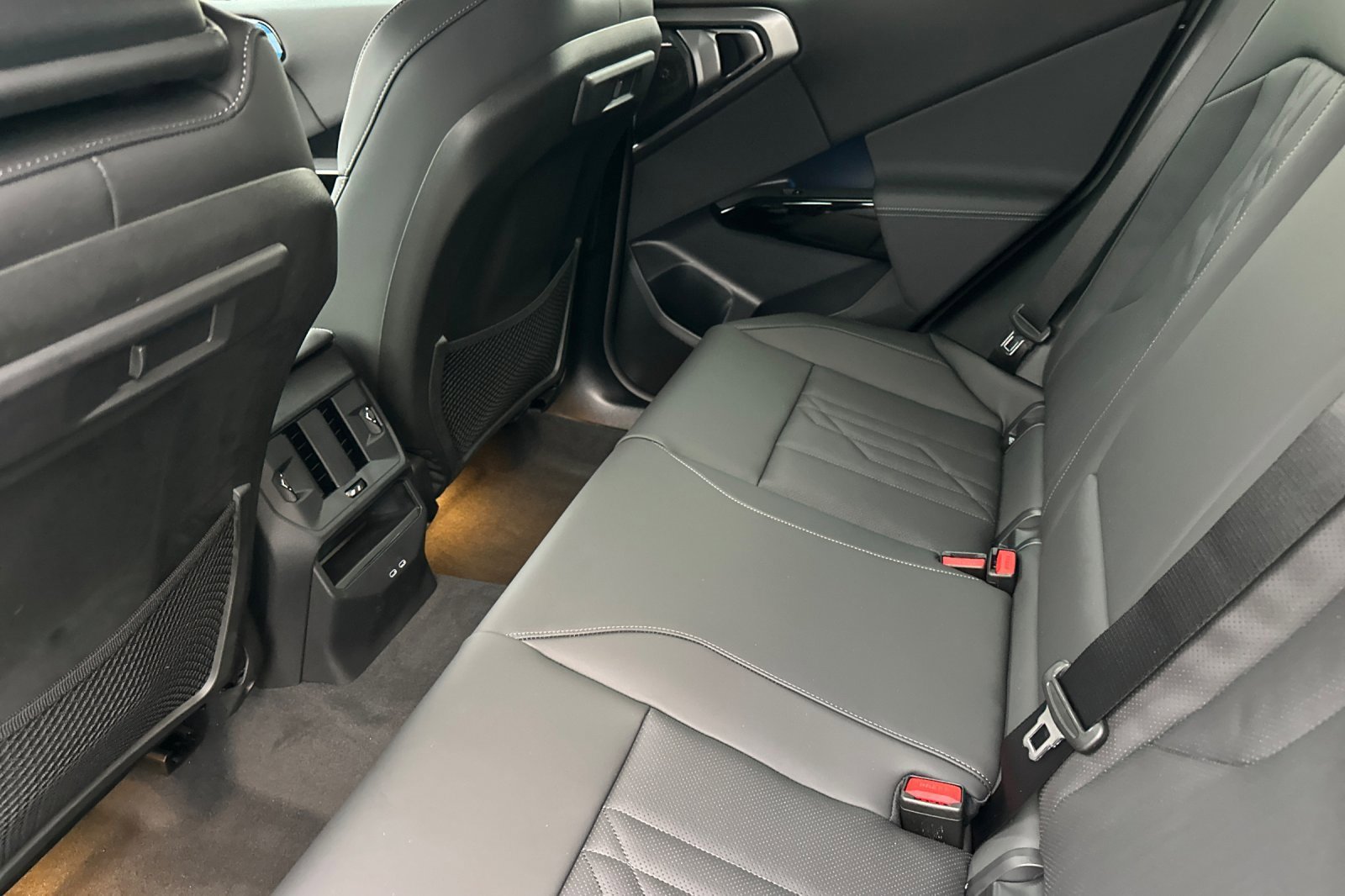 New 2026 BMW X3 xDrive30 w/ M Sport Package image 9