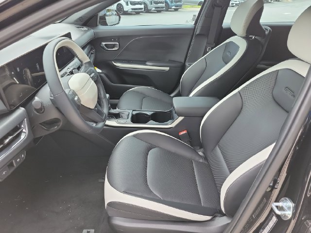 New 2026 Kia K4 GT-Line w/ GT-Line Premium Package FWD image 16