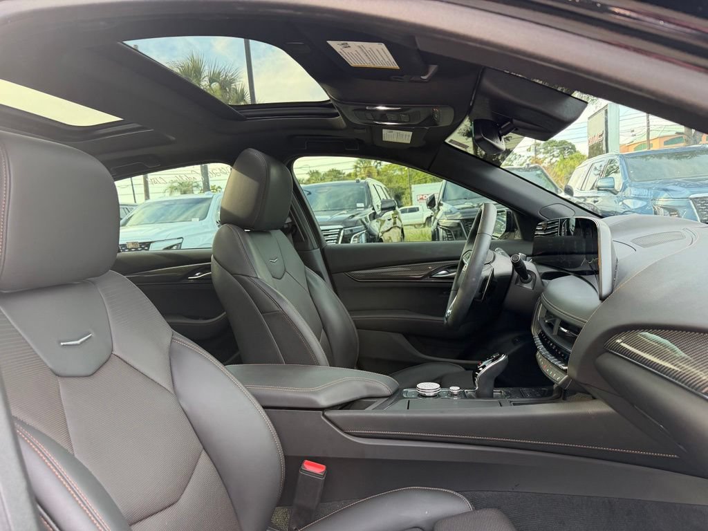Used 2026 Cadillac CT5 V RWD image 17