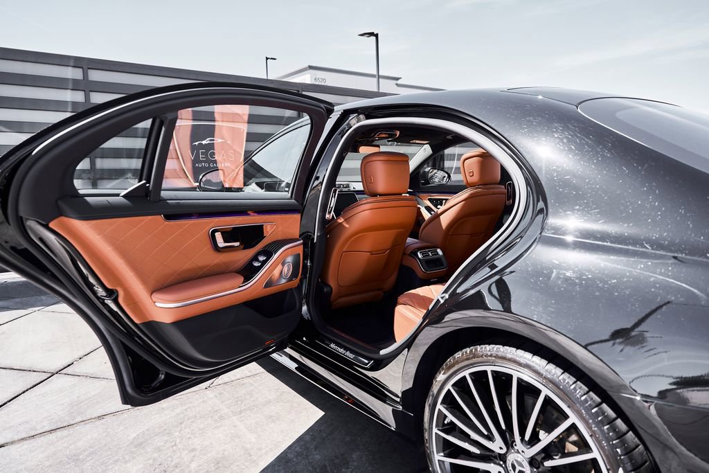 Used 2023 Mercedes-Benz S 580 4MATIC Sedan image 27