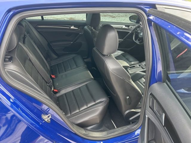 Used 2016 Volkswagen Golf R 4-Door w/ Driver Assistance Package AWD/4WD image 8