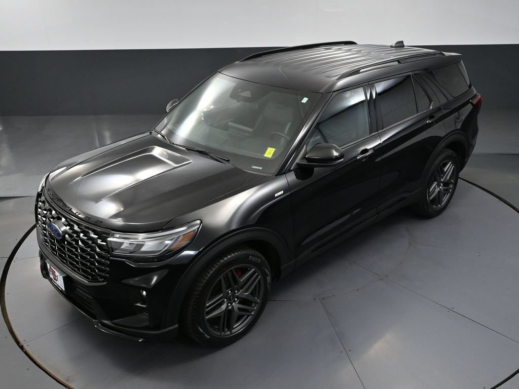 Used 2025 Ford Explorer ST-Line w/ ST-Line Street Pack AWD/4WD image 54