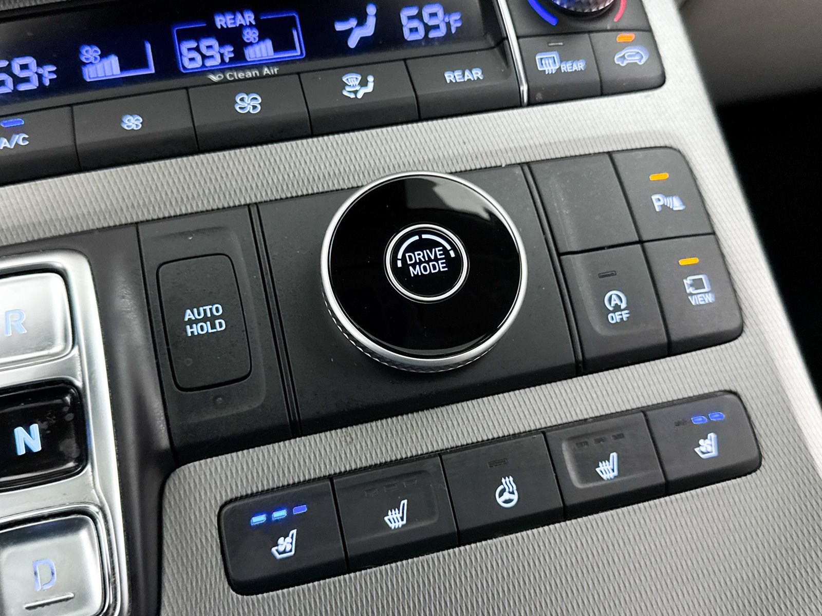 Used 2022 Hyundai Palisade Limited FWD image 11