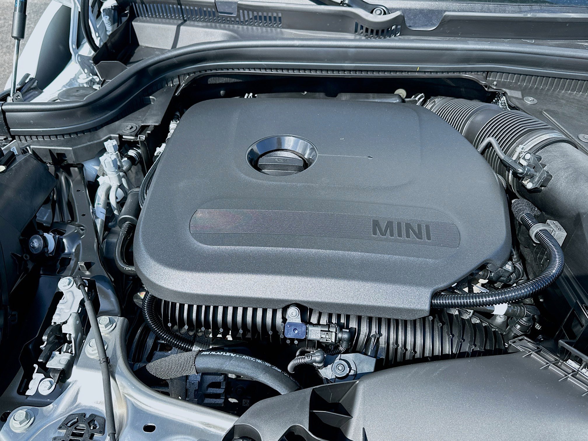New 2026 MINI Cooper 2-Door Hardtop FWD image 21