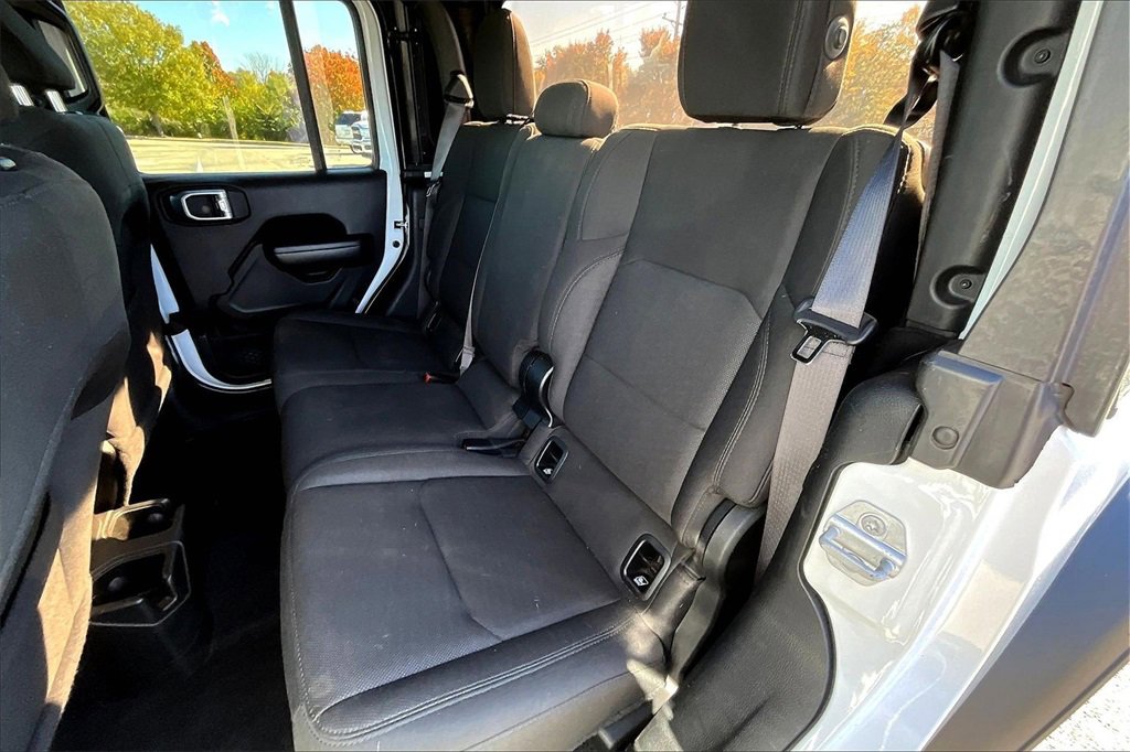 Used 2020 Jeep Gladiator Sport w/ Quick Order Package 24S image 23