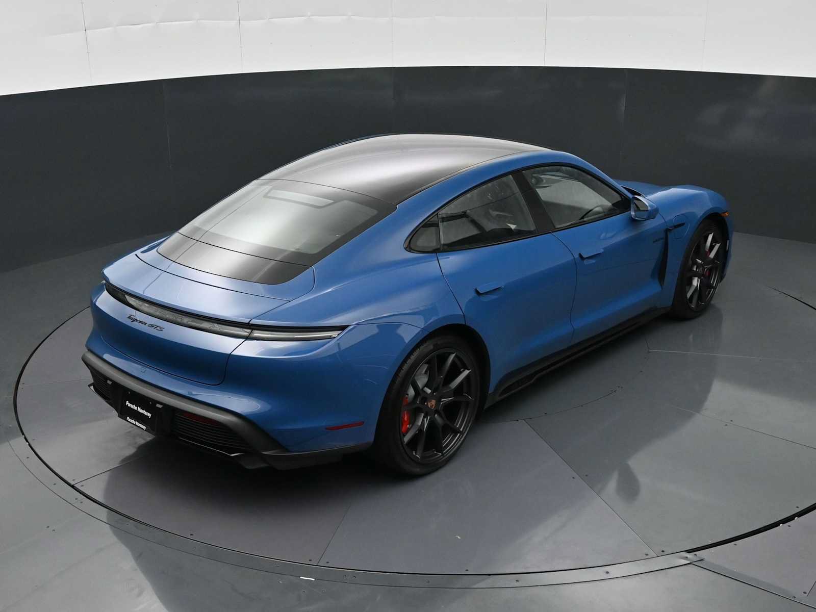 New 2026 Porsche Taycan GTS AWD/4WD image 34