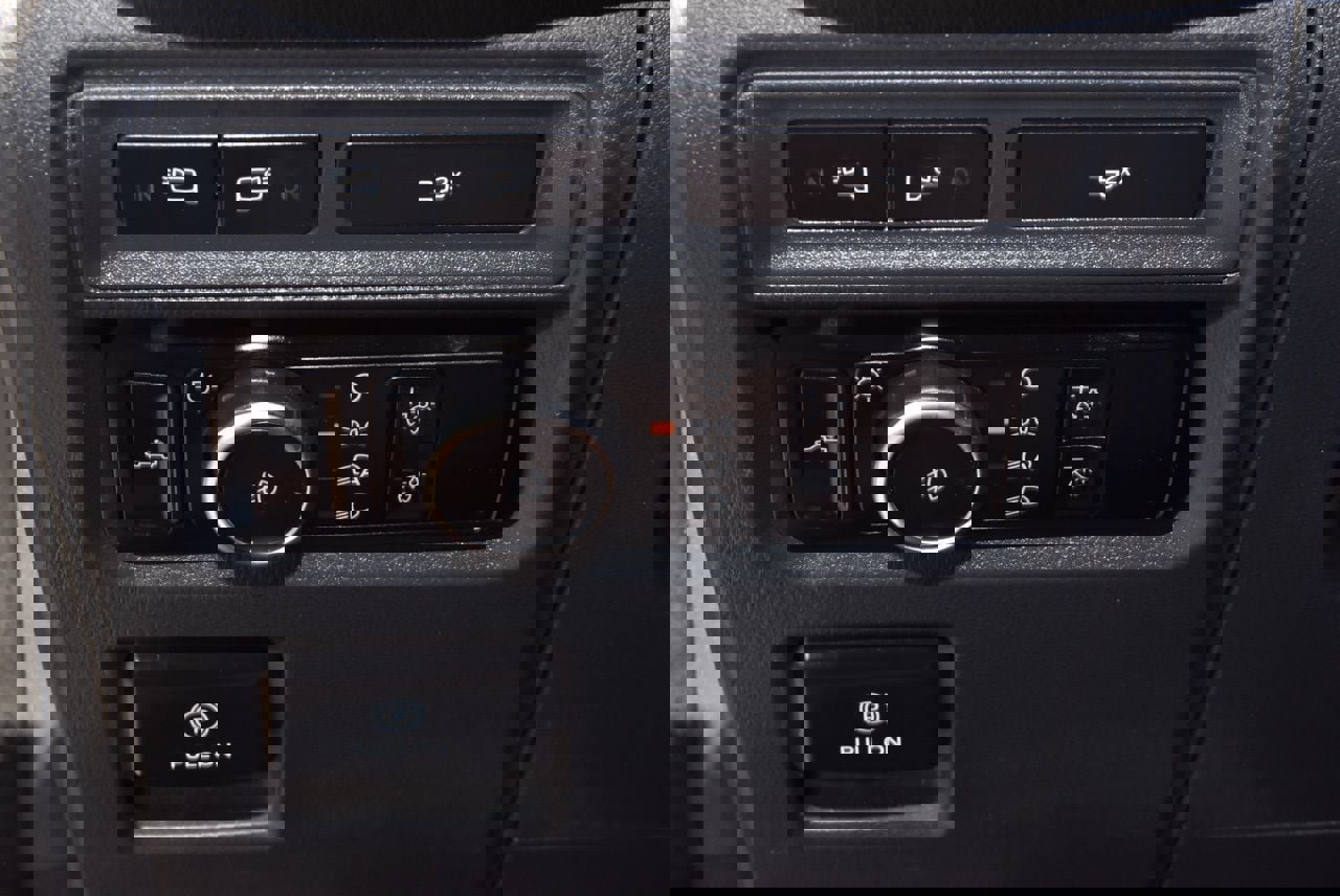 Used 2023 Ford F150 XLT w/ Equipment Group 302A High image 32