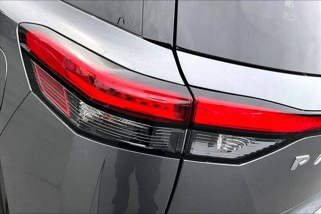 Used 2024 Nissan Pathfinder SL image 23