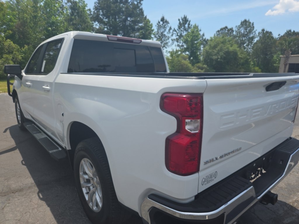 Used 2021 Chevrolet Silverado 1500 LT image 4