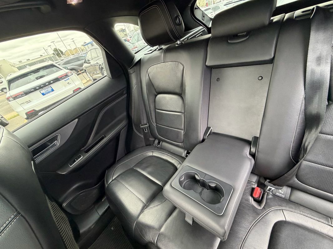 Used 2019 Jaguar F-PACE S image 14