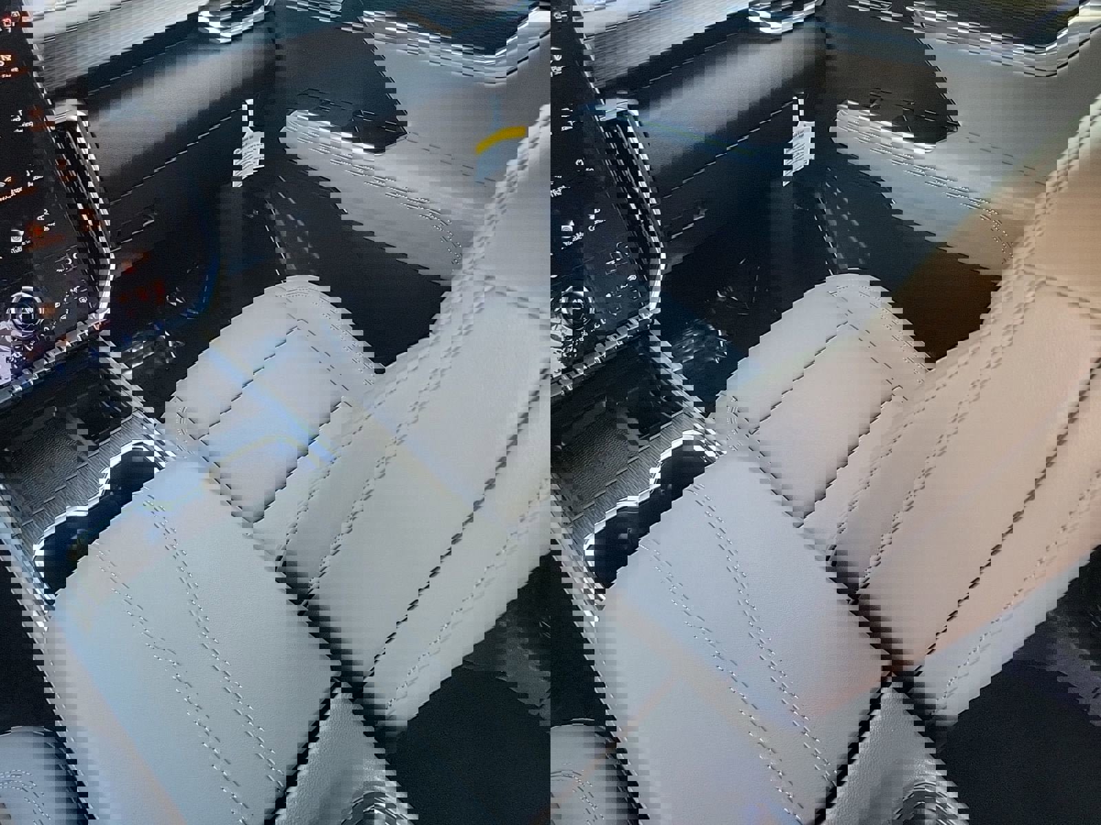 New 2026 GMC Acadia Elevation w/ Elevation Premium Package image 13