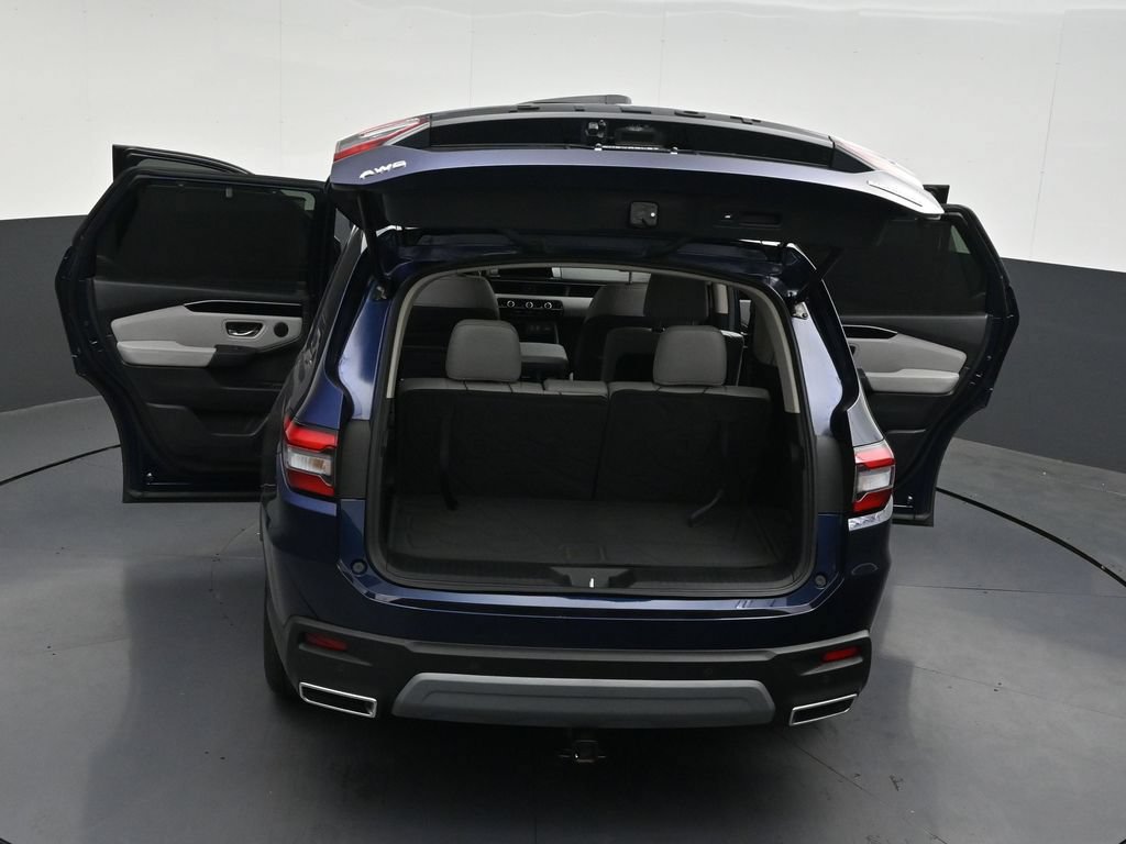 Used 2025 Honda Pilot Touring image 36