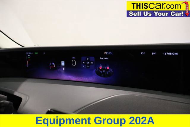 Used 2024 Lincoln Nautilus Reserve w/ Equipment Group 202A image 16