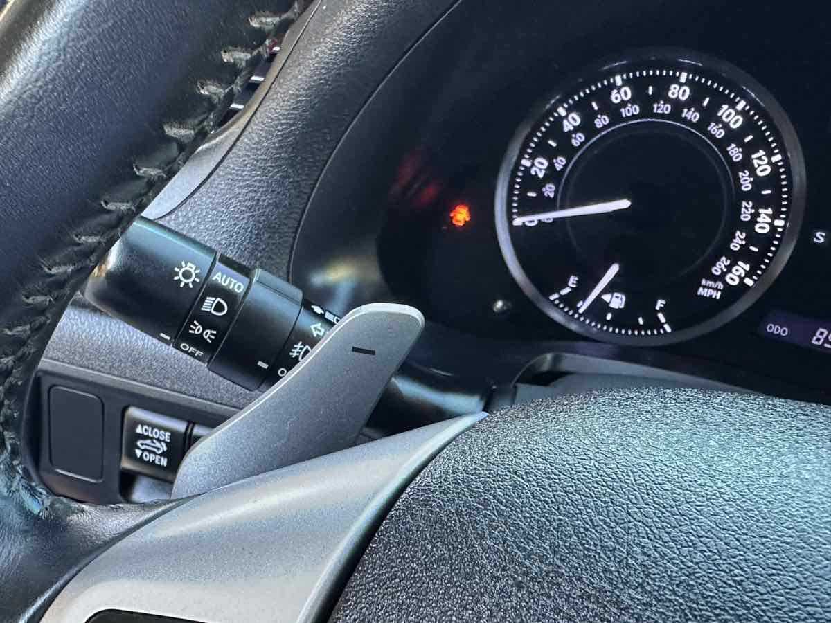 Used 2012 Lexus IS 250C image 38