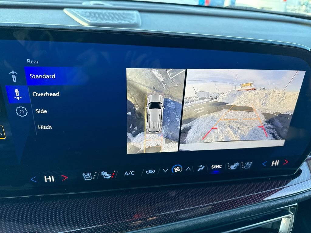 Used 2024 Chevrolet Traverse RS w/ LPO, Floor Liner Package image 17