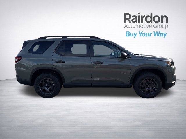 Certified 2026 Honda Pilot TrailSport image 8