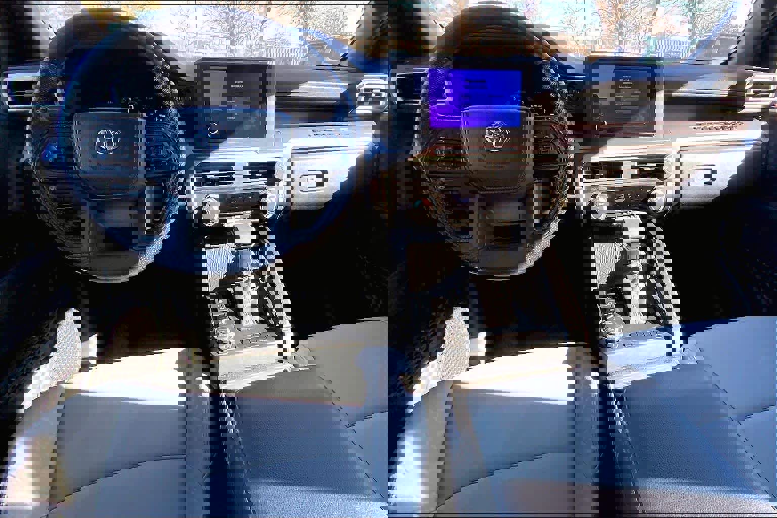 Used 2024 Toyota Tacoma SR5 image 14